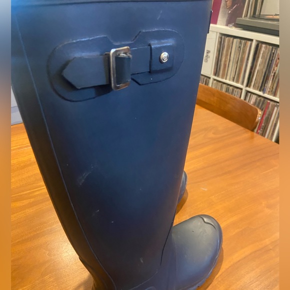 Hunter Original Tall Rain Boots (Navy) (Women’s size 8) - Picture 6 of 9